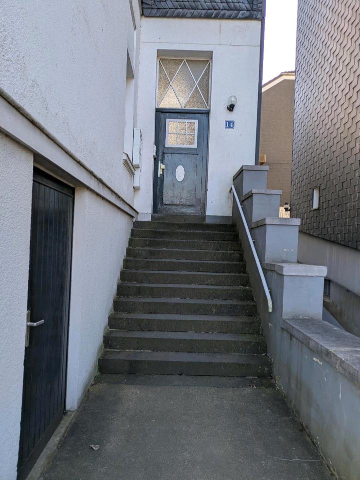 Thumbnail-Altbau Wohnung 75 qm Gartensitzplatz