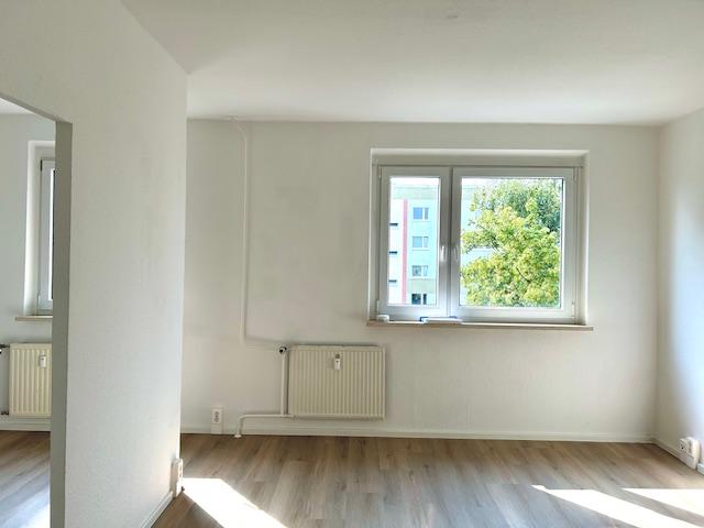 Thumbnail-Moderne 5-Raum-Erdgeschosswohnung mit Balkon, Hauswirtschaftsraum & viel Platz in Lusan!