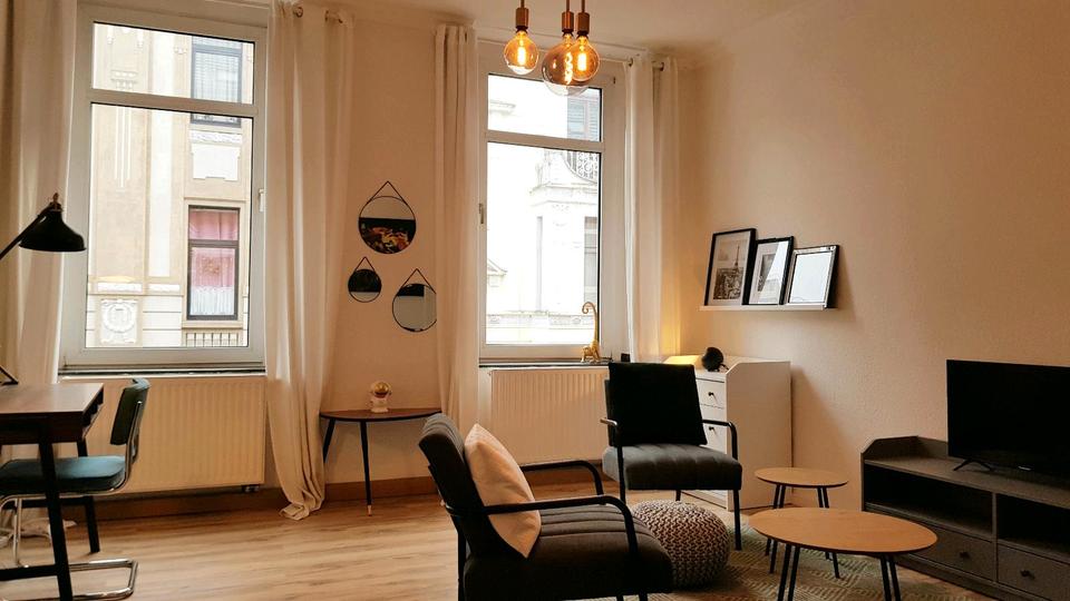 Thumbnail-sehr schöne 2,5 Zimmer Altbauwohnung in der Neusser Innenstadt