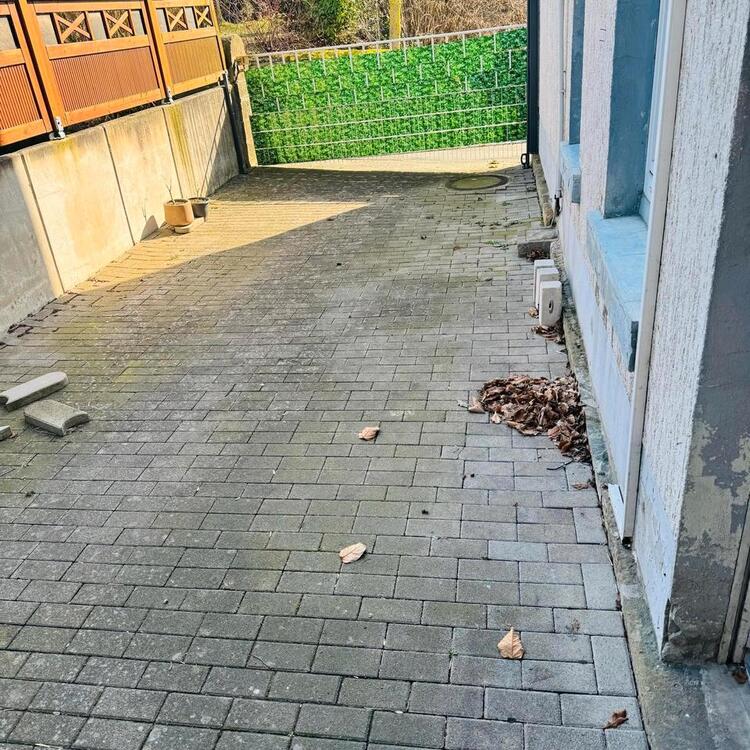 Thumbnail-RUHIGE TERRASSENWOHNUNG 3 Zi.