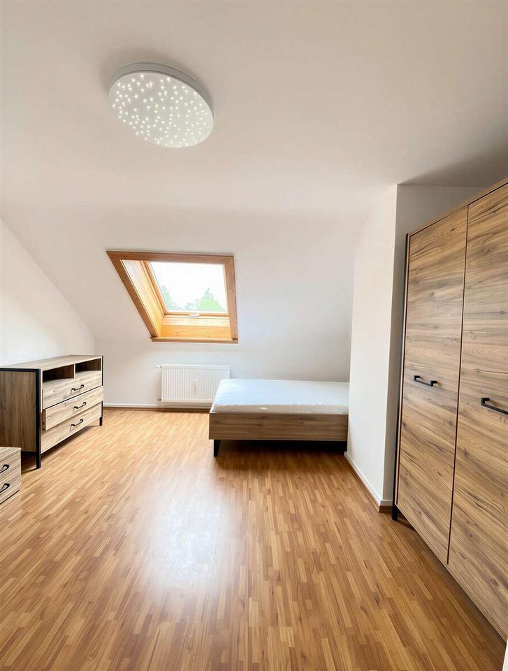 Thumbnail-*Exklusive voll möblierte 4,5-Zimmer-Wohnung im Komponistenviertel!*
