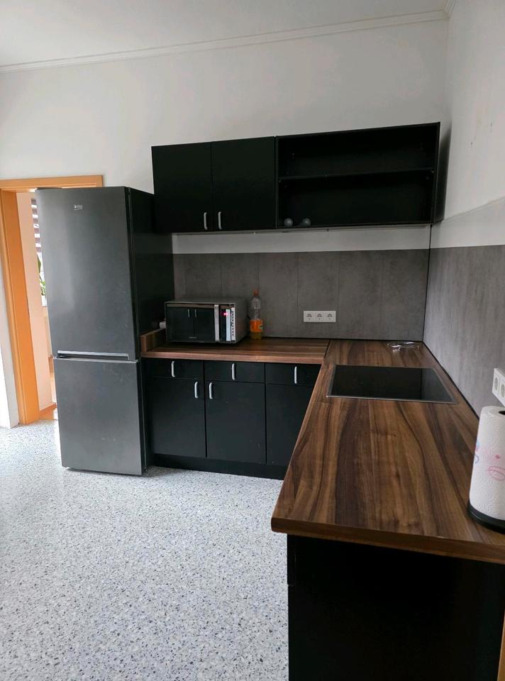 Thumbnail-2,5 Zimmer-Wohnung mit Balkon (Bilder folgen!!!)