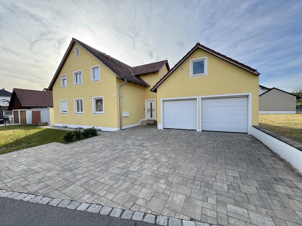 Thumbnail-Mehrfamilienhaus in bester Lage! Provisionsfrei!