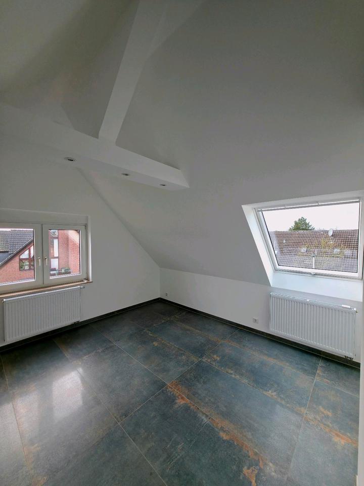 Thumbnail-Charmante Dachgeschosswohnung in Kaarst