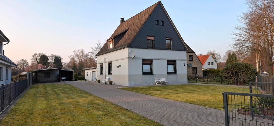Thumbnail-2-Familien-Haus mit fast 3000 qm Grundstück