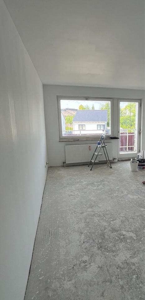 Thumbnail-Kernsanierte 2 -Zimmerwohnung mit Balkon -> 65qm