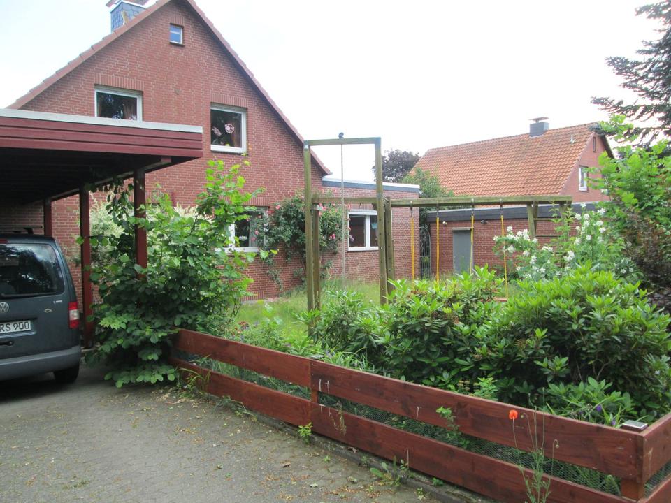 Thumbnail-freistehendes EFH, 182qm, 9 Zi, voll unterkellert, BJ 1982