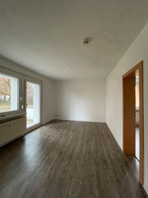 Thumbnail-Schöne 2-Raum-Wohnung mit Balkon in ruhiger Lage!