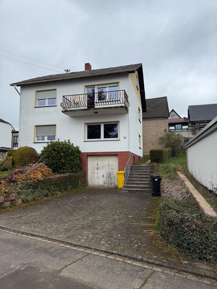 Thumbnail-Charmantes Sanierungsobjekt mit Scheune im Ortskern von Wershofen