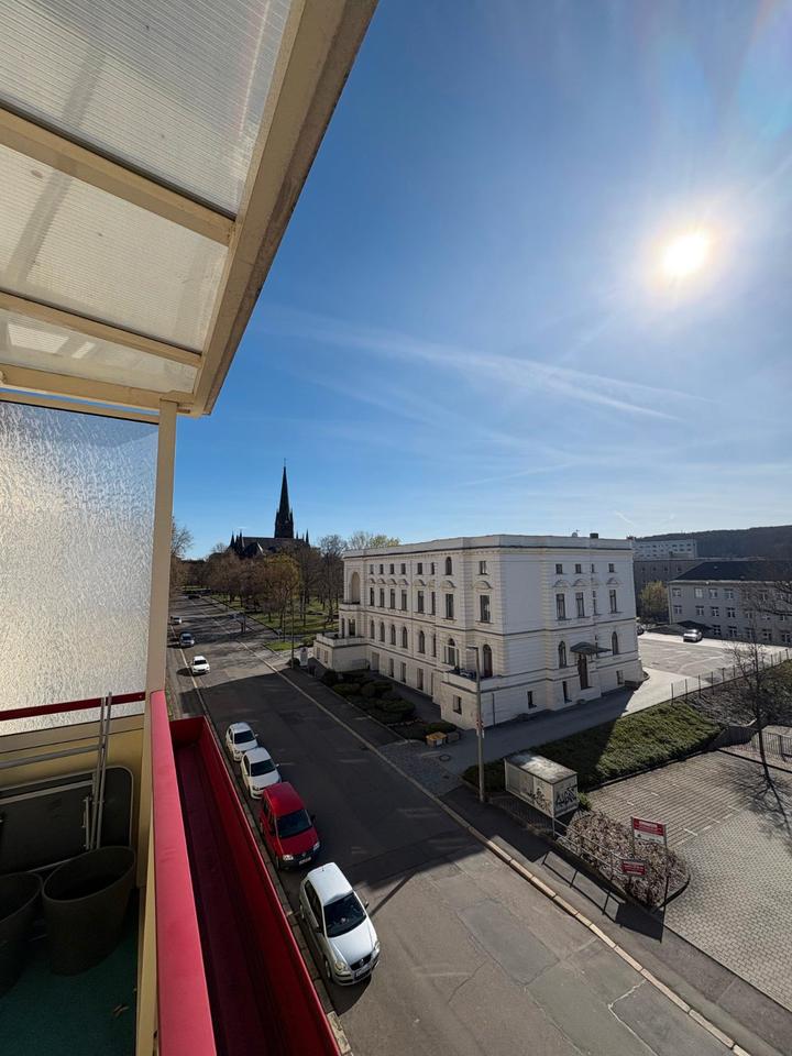 Thumbnail-günstige 4-Raum-Wohnung in Gera-Zentrum