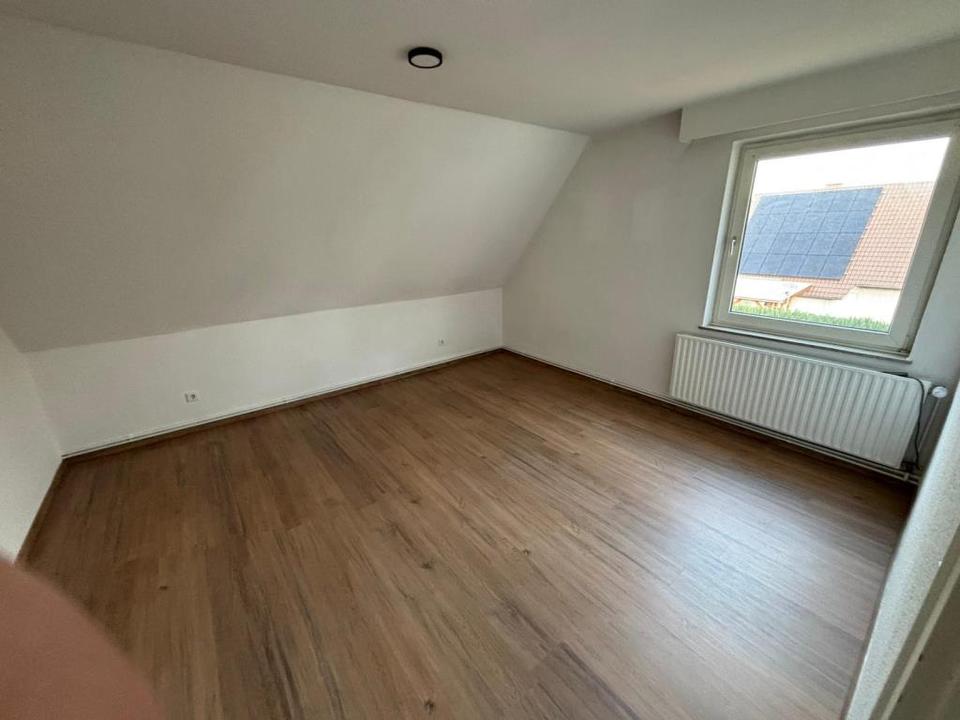Thumbnail-~Charmante 3-Zimmerwohnung mit modernem Badezimmer in ruhiger Lage~