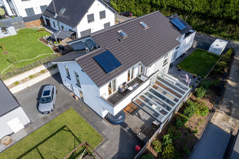 Thumbnail-Hochwertige Doppelhaushälfte mit Garten, Garage & Einbauküche