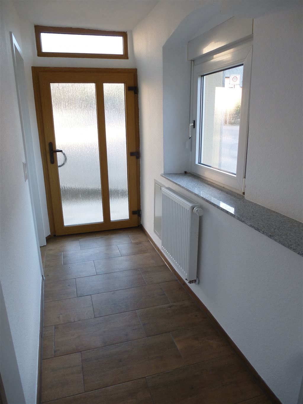 Thumbnail-Wochenendheimfahrer aufgepasst - Sanierte Zi.-EG-Wohnung!