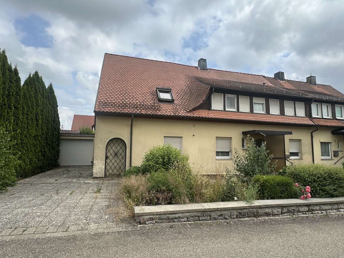 Thumbnail-Haus zum Kaufen in Blaufelden 249.000,00 € 171 m²