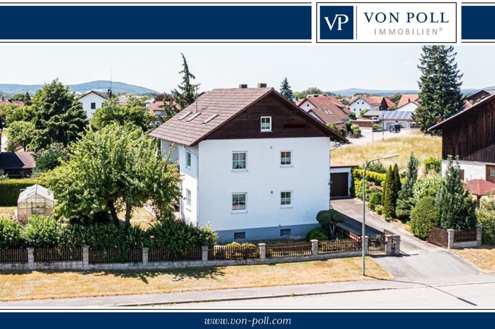 Thumbnail-Zweifamilienhaus mit Garten in absoluter TOP-LAGE nahe Cham