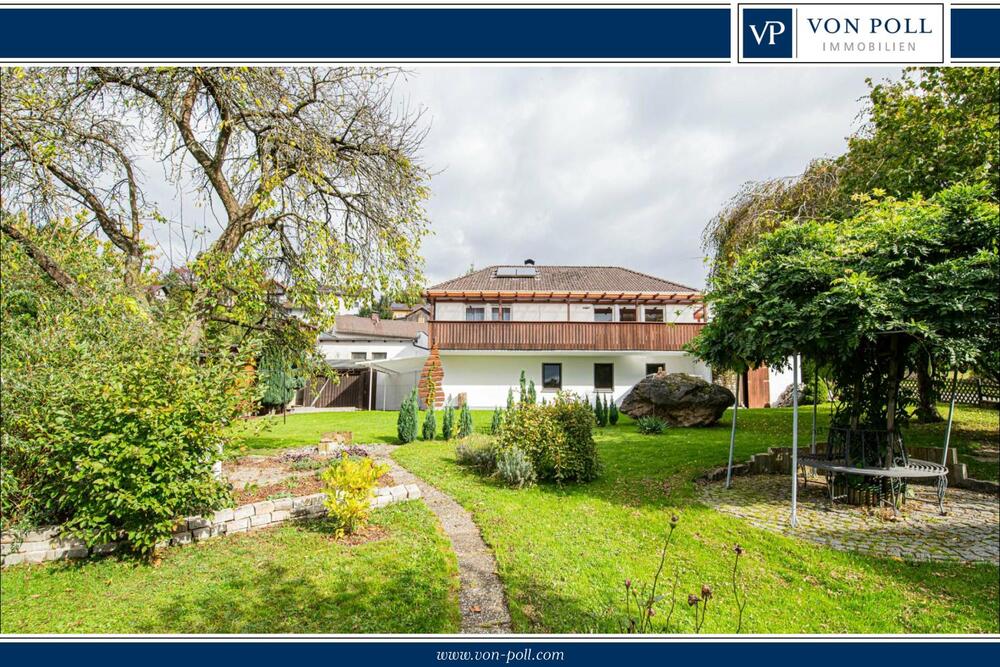 Thumbnail-Familienfreundliches Einfamilienhaus mit offenem Wintergarten und herrlicher Gartenanlage