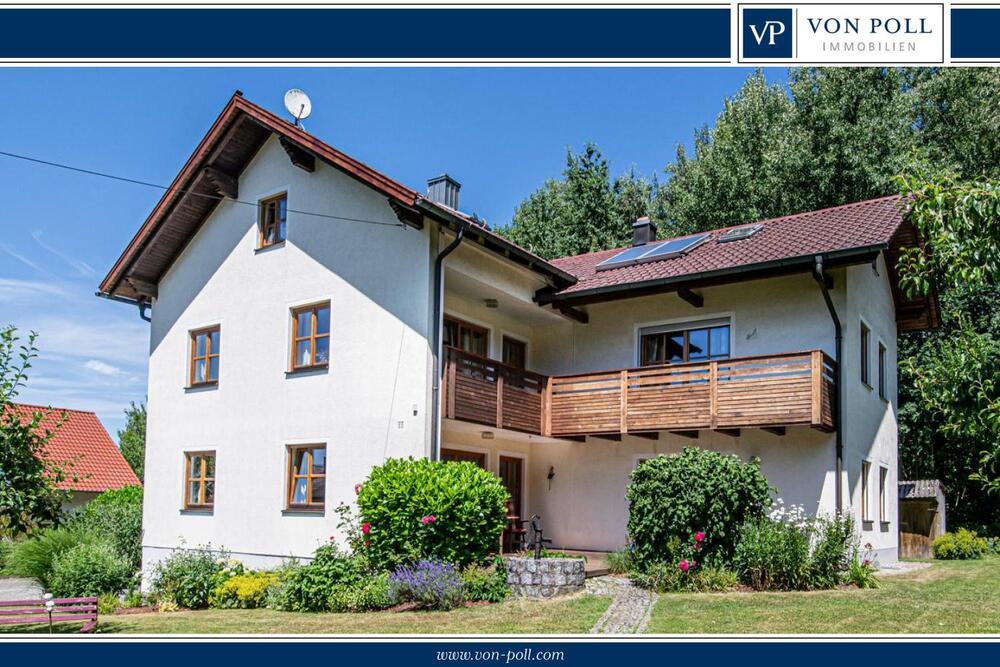 Thumbnail-Ein- bis Zweifamilienhaus im Landhausstil in ruhiger Lage