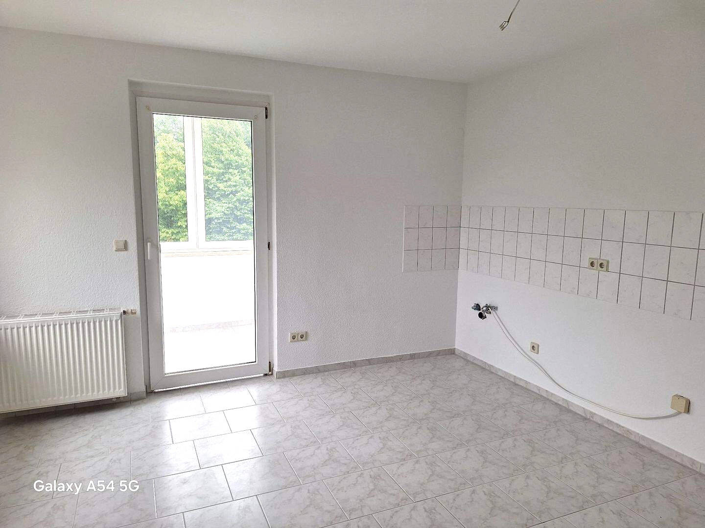 Thumbnail-Hier können Sie sofort einziehen und die 1. Monatsmiete sparen !