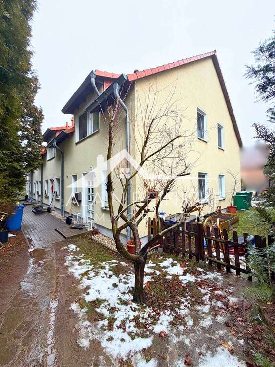 Thumbnail-Reihenendhaus in Oberlichtenau