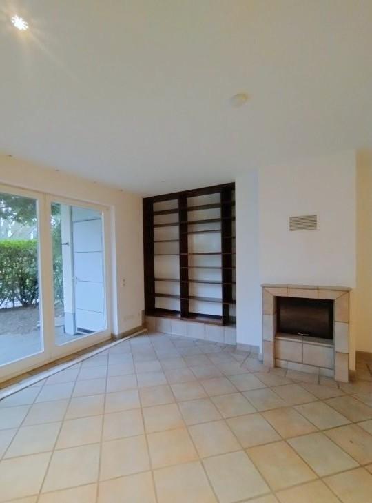 Thumbnail-Köln-Junkersdorf, schöne 3-Zimmer Wohnung mit Kamin, großer Terrasse und TG-Stellplatz