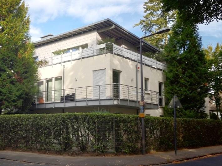 Thumbnail-Köln-Junkersdorf, schiclke 3-Zimmer Wohnung mit Kamin, großer Terrasse und TG-Stellplatz