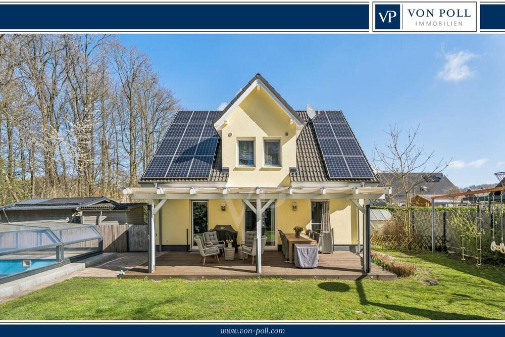 Thumbnail-Der Sommer kann kommen- neuwertiges EFH mit naturverbundenem Außenbereich und Poolanlage