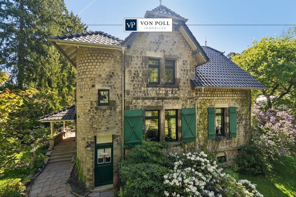 Thumbnail-Ein Zuhause umgeben von Grün – gepflegtes EFH mit historischem Flair