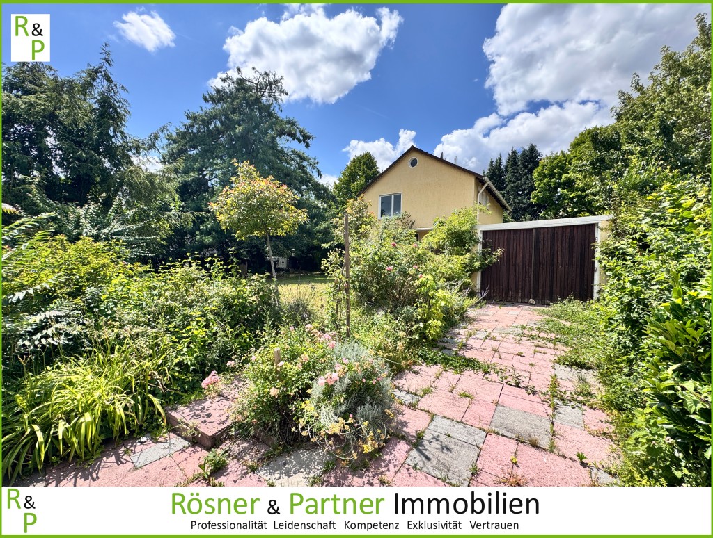 Thumbnail-*Rosenberg, Ihre Gelegenheit! Abrissgrundstück in ruhiger Lage – Bebaubar mit EFH, DH o. 2-FH*