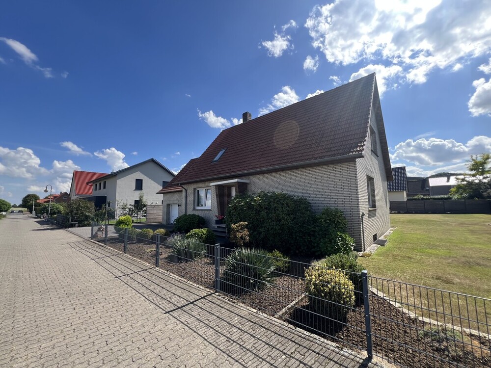 Thumbnail-RESERVIERT! Einfamilienhaus mit großem Grundstück in ruhiger Wohnlage