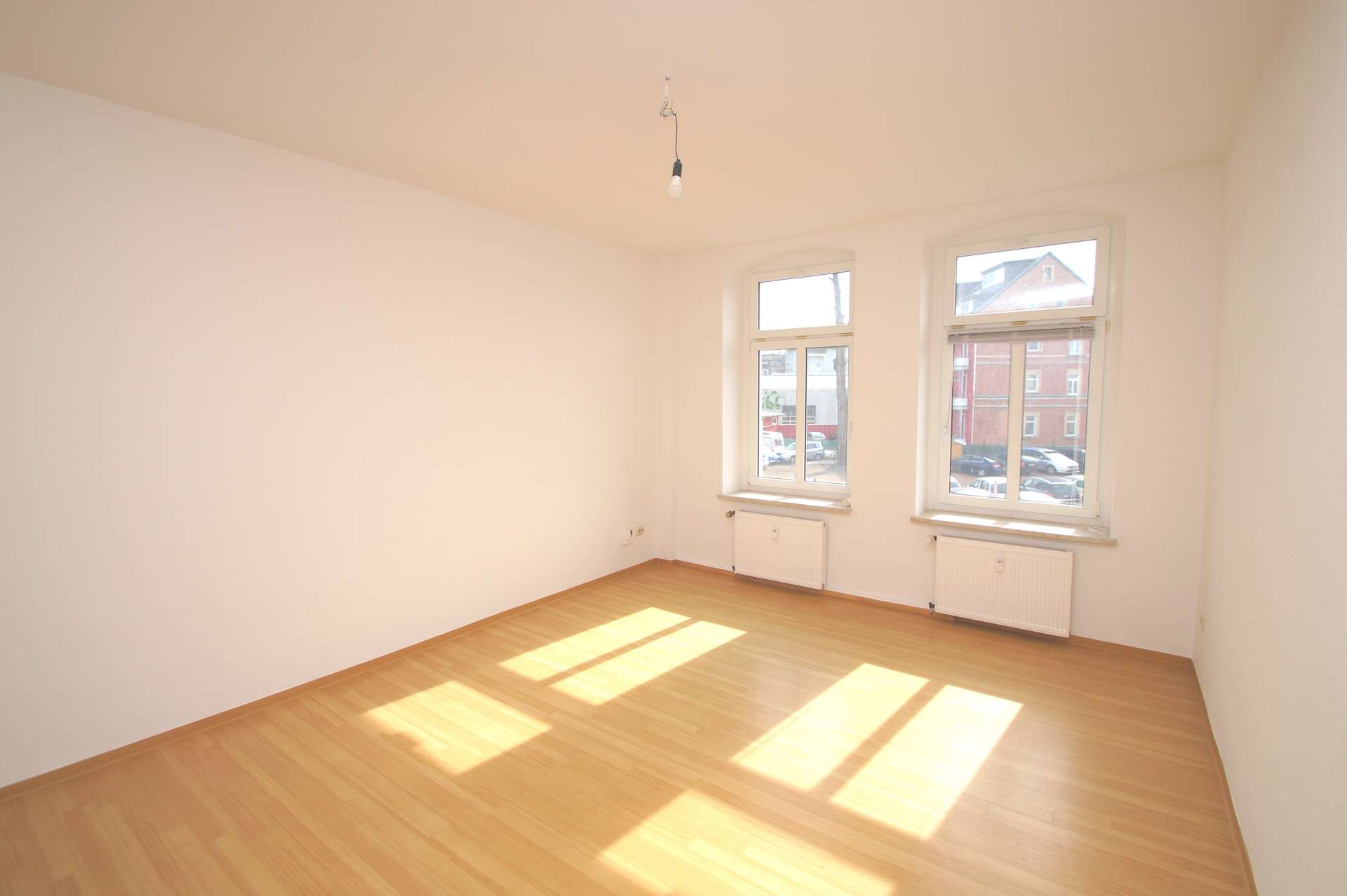 Thumbnail-68m²-Wohnung mit großem Balkon ins Grüne!