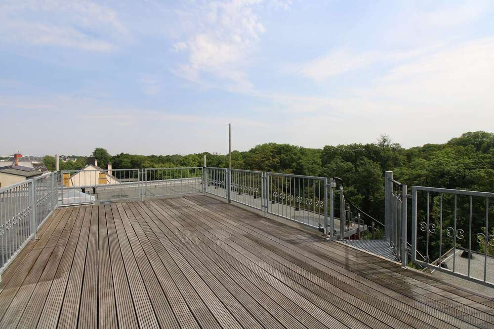 Thumbnail-Bezugsfrei: Penthouse mit Loggia und Dachterrasse, einzigartiger Blick über den Clara-Zetkin-Park