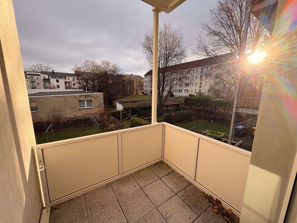 Thumbnail-Bodenbelag nach Ihrem Wunsch! Tolle 2 Raumwohnung mit Balkon in Gablenz!