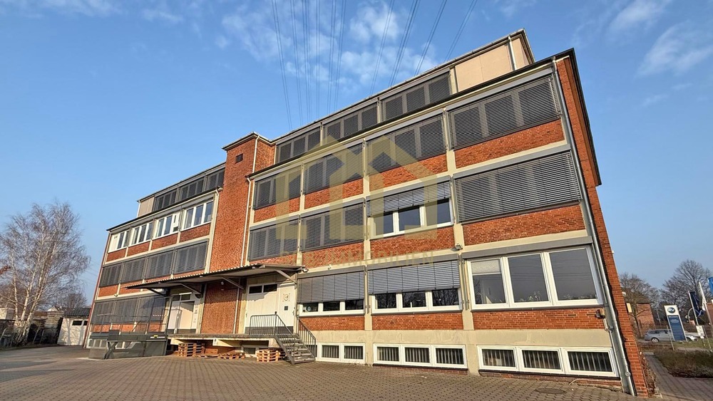 Thumbnail-Top- Bürofläche in Hamburg Jenfeld mit 400 m². Einzug sofort möglich. EUR 7,35 m². Fläche teilbar.