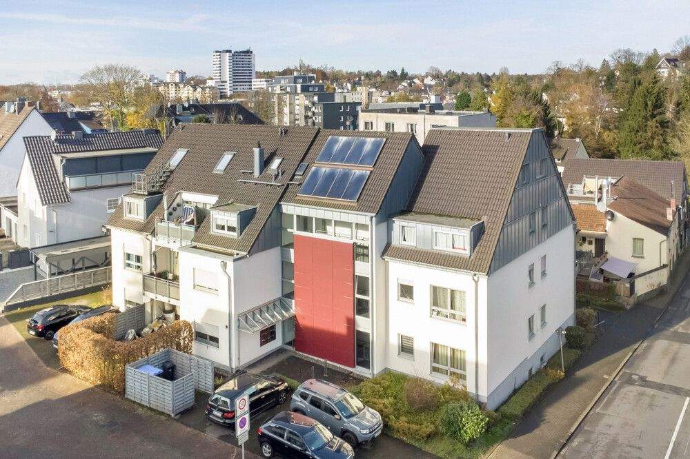 Thumbnail-Top gepflegtes Neun-Familienhaus in guter Lage von Bergisch-Gladbach