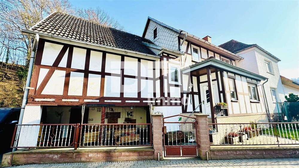 Thumbnail-Haus zum Kaufen in Uder 119.000,00 € 150 m²