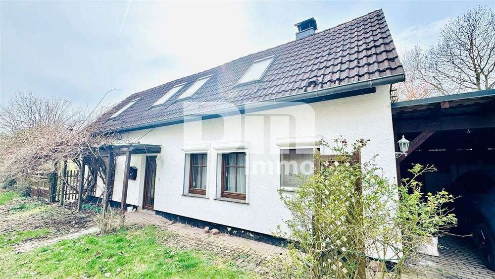Thumbnail-Haus zum Kaufen in Staufenberg , Niedersachs 179.000,00 € 120 m²