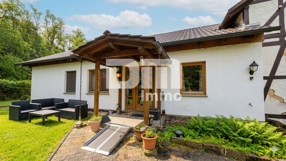 Thumbnail-Haus zum Kaufen in Borken (Hessen) 184.900,00 € 178 m²