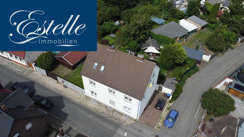 Thumbnail-4 Generationen unter einem Dach? Kein Problem - Garten mit Teich - Carport - Top Zustand