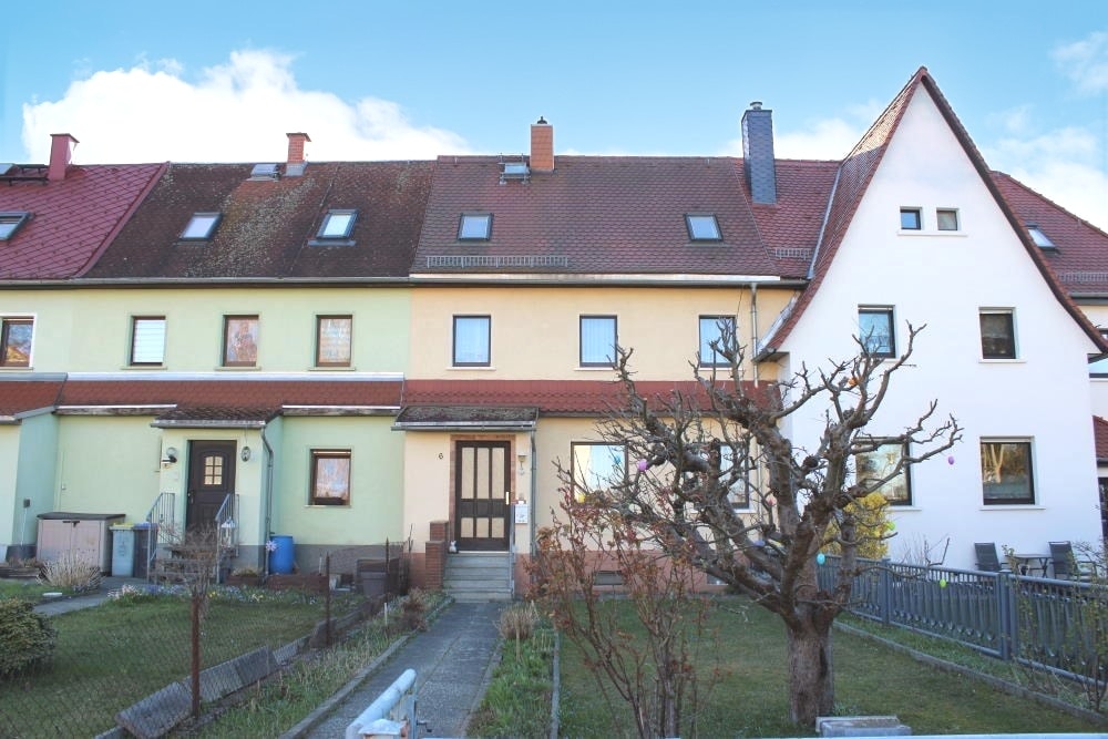 Thumbnail-Wilthen - Eigenheim mit zwei Garagen und Garten