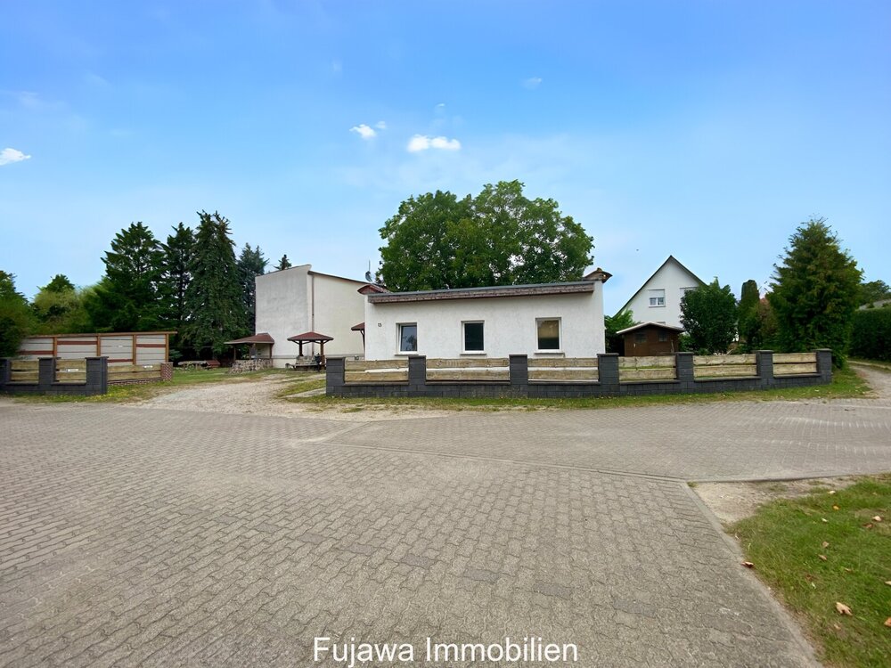 Wulkenzin Straßenansicht