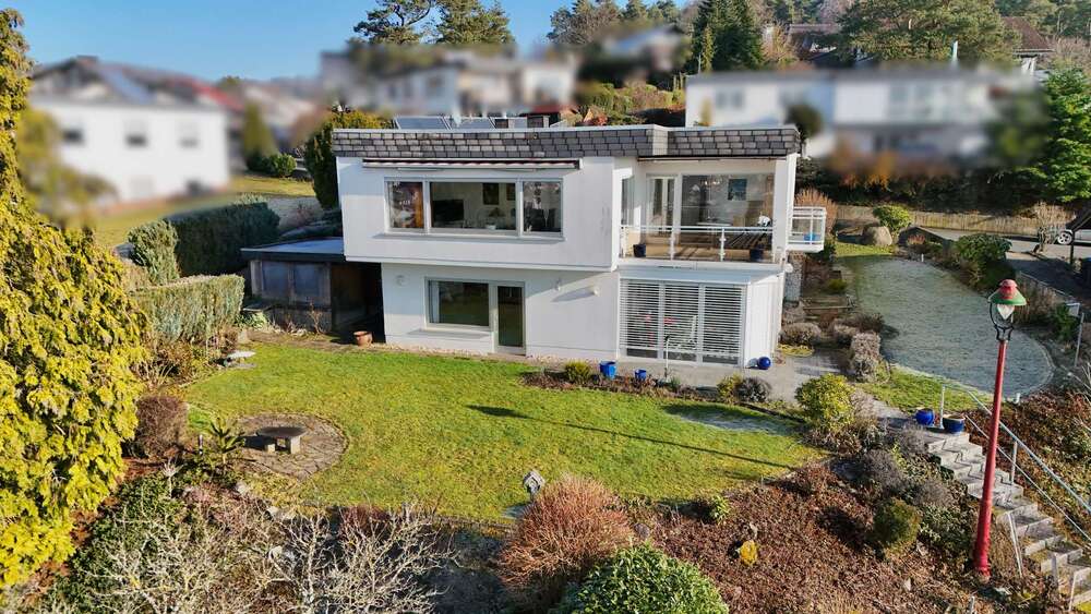 Thumbnail-Exklusives Einfamilienhaus mit atemberaubenden Weitblick in Herborn OT