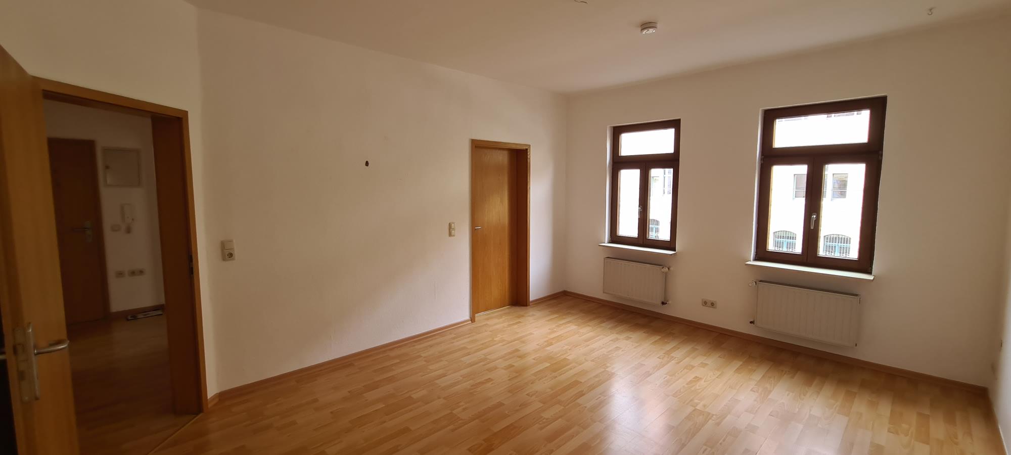 Thumbnail-schöne Dreizimmerwohnung mit Garten für Studenten und Paare