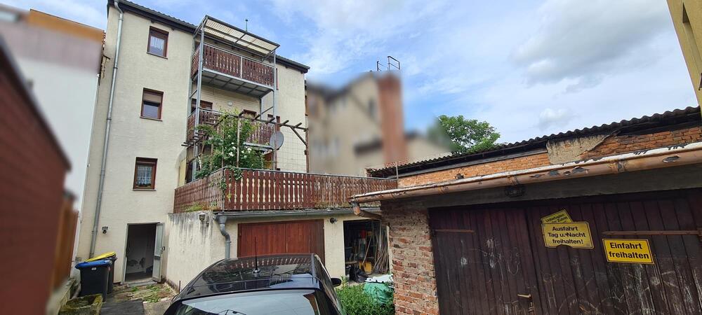 Thumbnail-Mehrfamilienhaus mit Grundstück und Garagen , teilw. frei