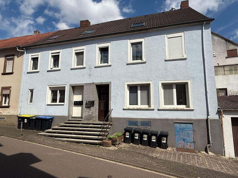 Thumbnail-8,3 % Rendite 5-Familienhaus mit weiterem Steigerungspotenzial