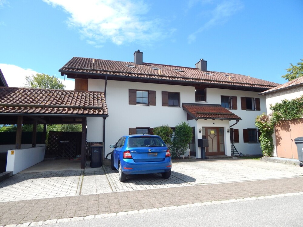 Thumbnail-Vermietete 1-Zimmer-Dachgeschosswohnung in FreilassingHofham - inkl. TG Stellplatz