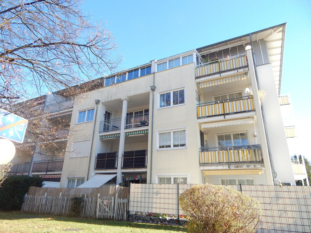 Thumbnail-Vermietete und gepflegte 2-Zimmer-Wohnung mit Balkon in Freilassing zu verkaufen!