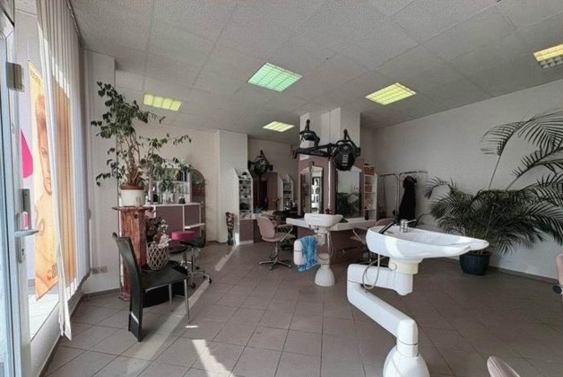 Thumbnail-Ehemaliger Friseursalon flexibel nutzbar in Zwickau