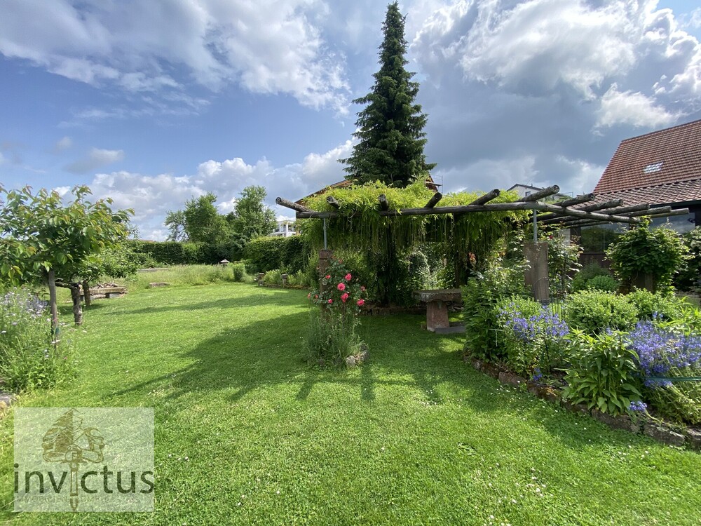 Thumbnail-„Ein Ort zum Ankommen – Traumhaftes Anwesen mit liebevoll gestaltetem Garten und viel Platz!