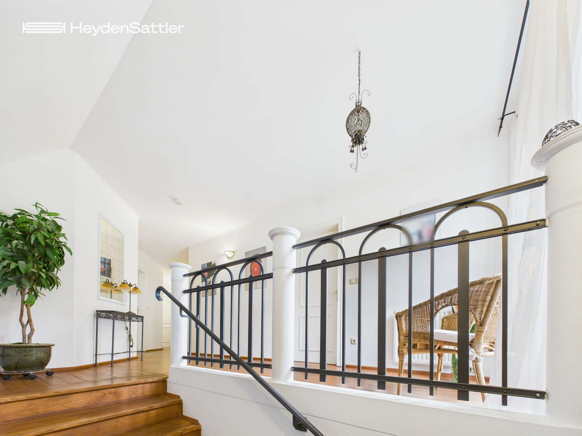 Thumbnail-Perfekt für Pendler: EFH mit Südgarten und direkter B2-Anbindung nach Augsburg & Donauwörth