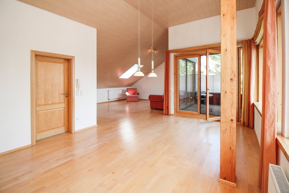 Thumbnail-Wunderschöne Dachwohnung mit zwei Dachterrassen & Garage in Niedereschach